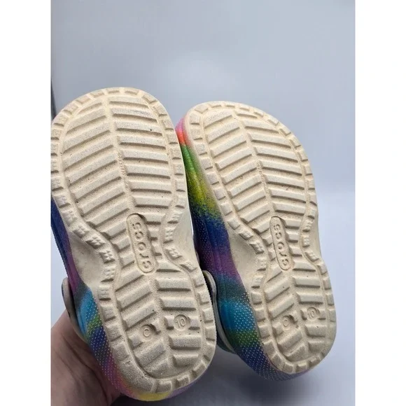 Crocs Kids Classic Lined Clog Rainbow Tie Dye Fur Slip On Shoes Size C10 - Picture 7 of 8